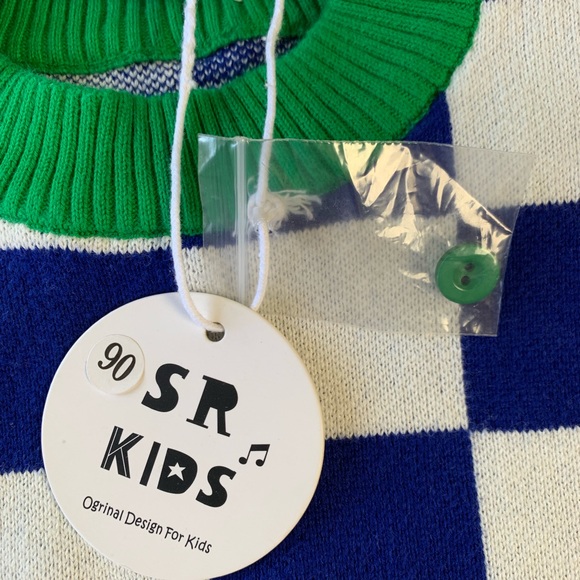 NWT SR KIDS sweater 🆕 - Picture 2 of 3